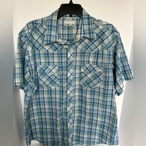 WRANGLER WESTERN PEARL SNAP SHORT SLEEVE BUTTON UP SHIRT ( MENS MEDIUM) PREOWNED